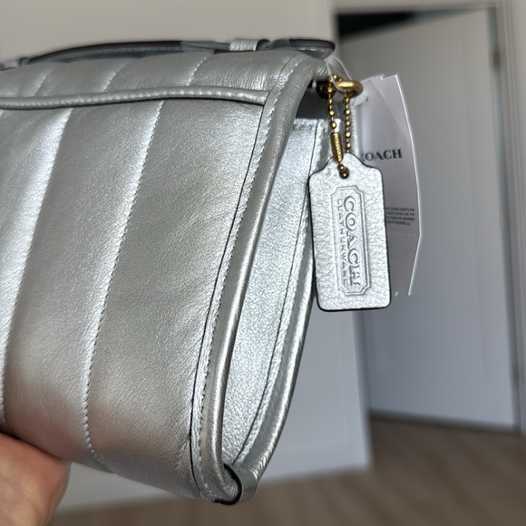 NWT Coach Kip Turnlock Crossbody With Quilting - Picture 6 of 6